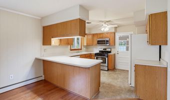 90 GREENVIEW Dr, Dover, DE 19901