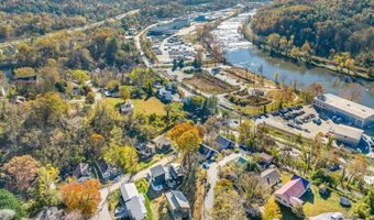 67 Crestfield Ave, Asheville, NC 28804