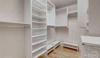 410 Milledge Cir, Athens, GA 30606