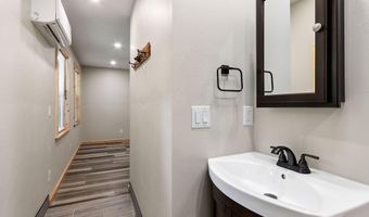 2052 Granny Squirrel Dr, Andrews, NC 28901