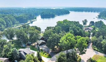 N1575 SILVER CANOE Road, Keshena, WI 54135