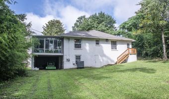 154 Clay St, Alexander City, AL 35010
