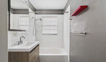 1206 W Centre Ave, Artesia, NM 88210