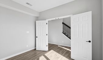 4246 Hayden Valley Dr, Bargersville, IN 46106