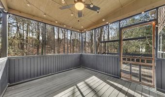 4935 Tanners Spring Dr, Alpharetta, GA 30022