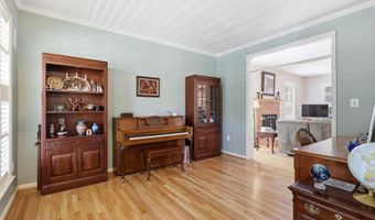 21495 TITHABLES Cir, Broadlands, VA 20148