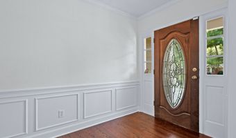 2215 WALLINGTON Dr, Albany, GA 31707