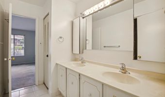 650- A 15TH St S 1, Arlington, VA 22202
