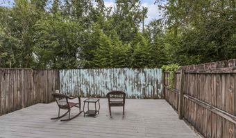 2171 Plantation Ln, Baton Rouge, LA 70820