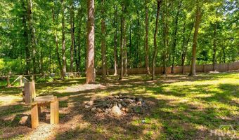 354 E Creek Bnd, Athens, GA 30605
