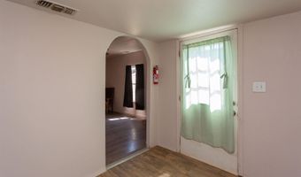 805 W Washington Ave, Artesia, NM 88210