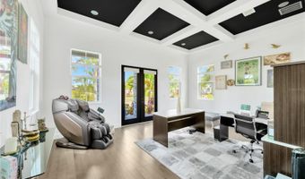 832 MANNS HARBOR Dr, Apollo Beach, FL 33572