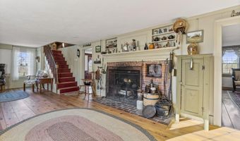 392 High St, Candia, NH 03034