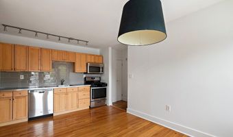 699 Hyde Park Ave 6, Boston, MA 02131