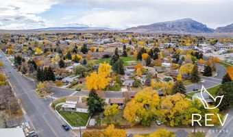 529 Circle Dr E, Cody, WY 82414