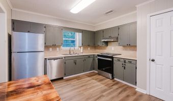 4207 Glenda Ln, Benton, AR 72019