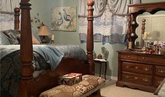 706 E Hill Ave, Alice, TX 78332