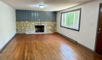 135 S MAIN St, Barnegat, NJ 08005