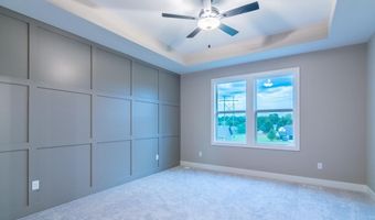 16729 Pinehurst Dr, Basehor, KS 66007