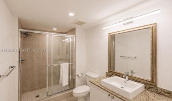 19501 W Country Club Dr 1903, Aventura, FL 33180
