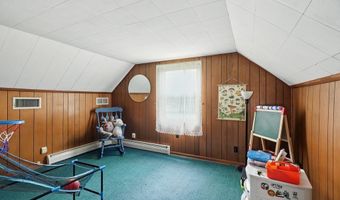 1624 Krumroy Rd, Akron, OH 44306