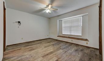 6116 Winfield Dr, Oklahoma City, OK 73162
