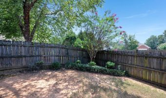 236 QUEENS GATE, Alabaster, AL 35114