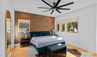 2553 Elkwood Cir, Charlotte, NC 28205