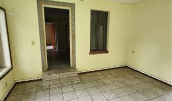 1721 Arcadian St, Savannah, GA 31405