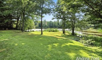 8300 Arapaho Trl SE, Alto, MI 49302