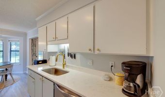 922 Mill Stream Ct, Savannah, GA 31419