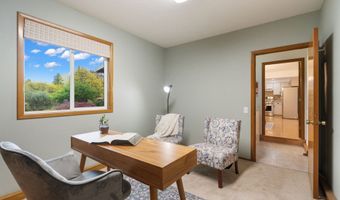 24950 NE AIRPORT Rd, Aurora, OR 97002