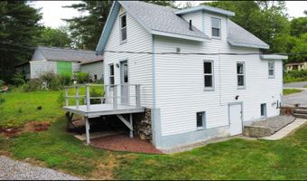 46 Crest Ave, Auburn, ME 04210