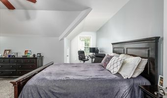40 Division St 4, Danbury, CT 06810