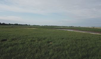 2410 135TH St SW, Aberdeen, SD 57401