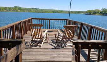 76 Lakeview Cir, Alma, KS 66401