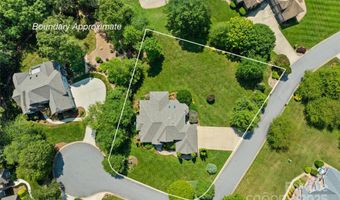 71 Portobello Rd, Arden, NC 28704