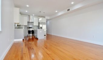 92 W 6Th St, Bayonne, NJ 07002