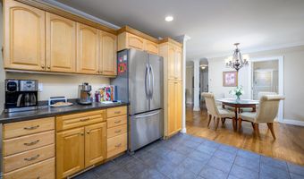305 Barbara Dr, Point Pleasant, NJ 08742