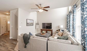 1038 Villa Vista Ln, Ammon, ID 83406