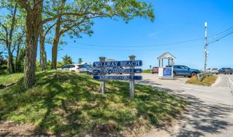 50 0 Indian Trl, Barnstable, MA 02630