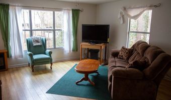 1380 Landing Rd, Baxley, GA 31513