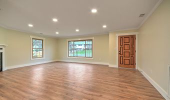 163 Valley View Dr, Abingdon, VA 24210