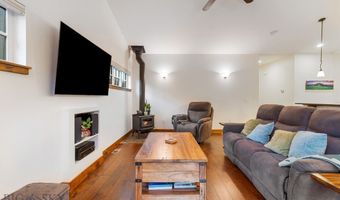 3660 Lolo Way, Bozeman, MT 59718