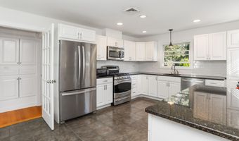 2253 Wagner Ln, Manasquan, NJ 08736