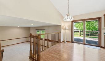 8768 Meadowridge Ln, Indianapolis, IN 46217
