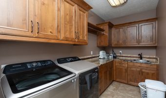 115 Woods Ct, Elko, NV 89801