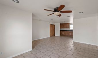 310 S 3rd St, Abbott, TX 76621