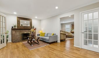 4914 KING DAVID Blvd, Annandale, VA 22003