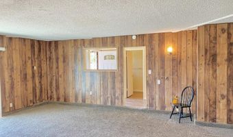 14069 Vista Dr, Armona, CA 93202